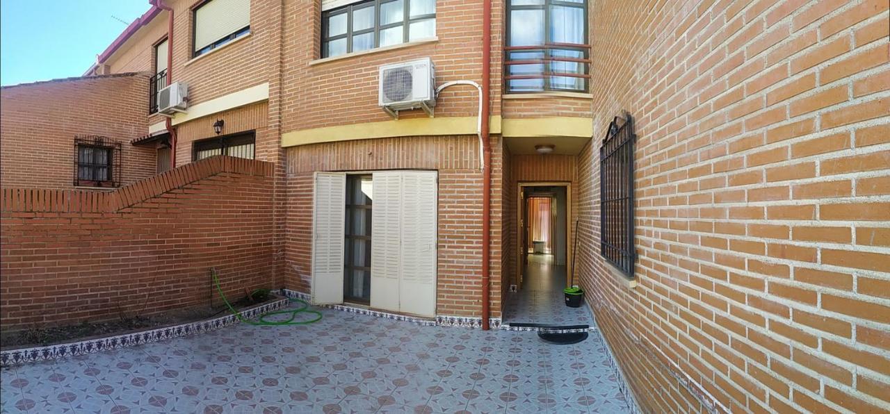 Habitacion Privada Triple Toledo Eksteriør bilde